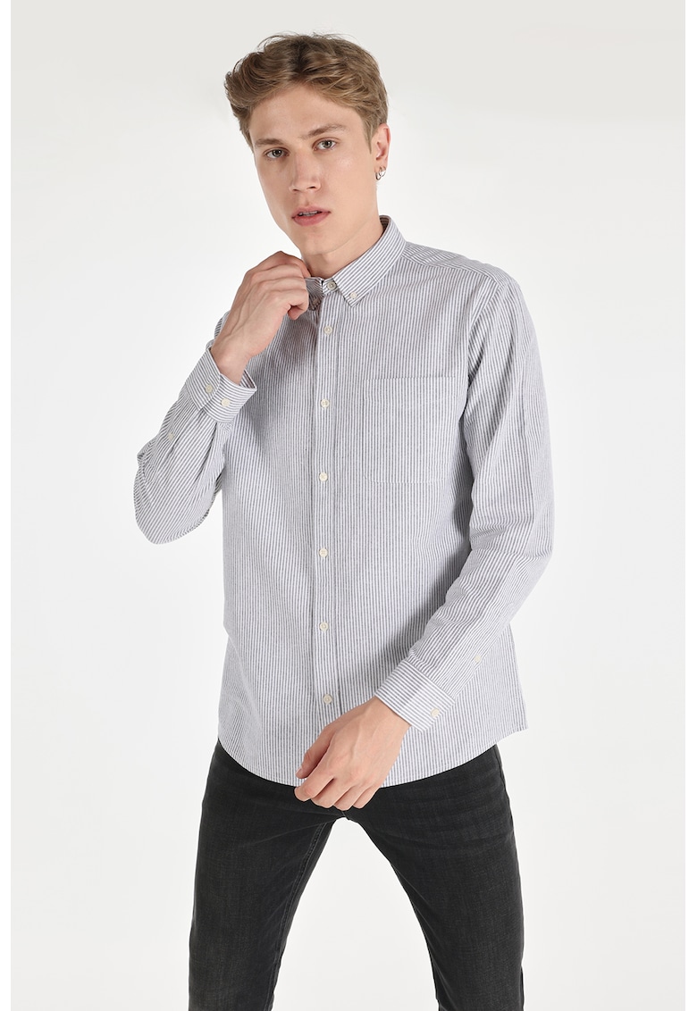 Camasa cu maneci lungi si dungi