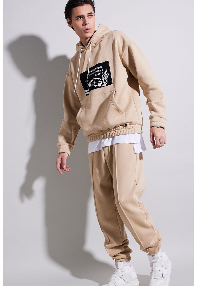Pantaloni sport cu talie ajustabila