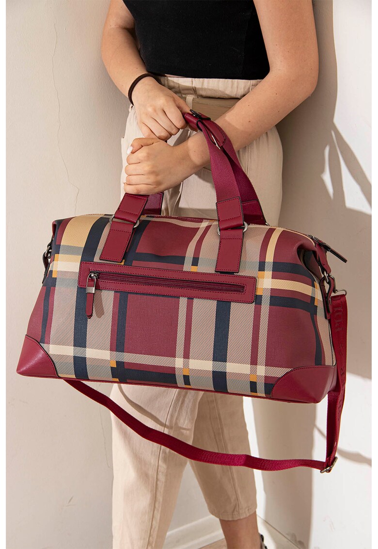 Geanta duffle cu model in carouri