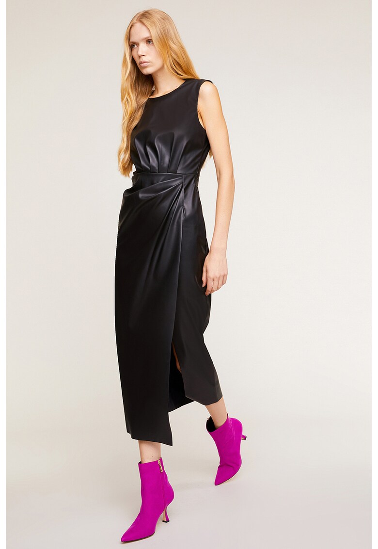 Rochie maxi de piele ecologica cu detalii plisate