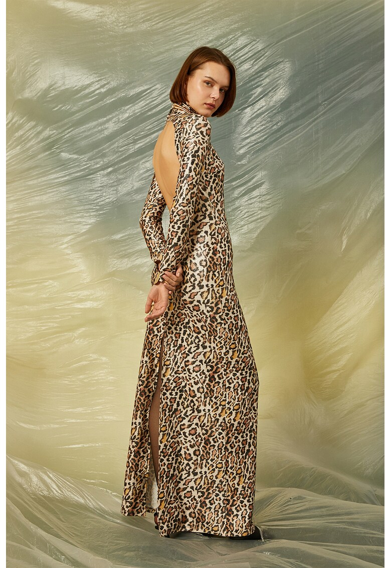 Rochie cu animal print si slit pe spate