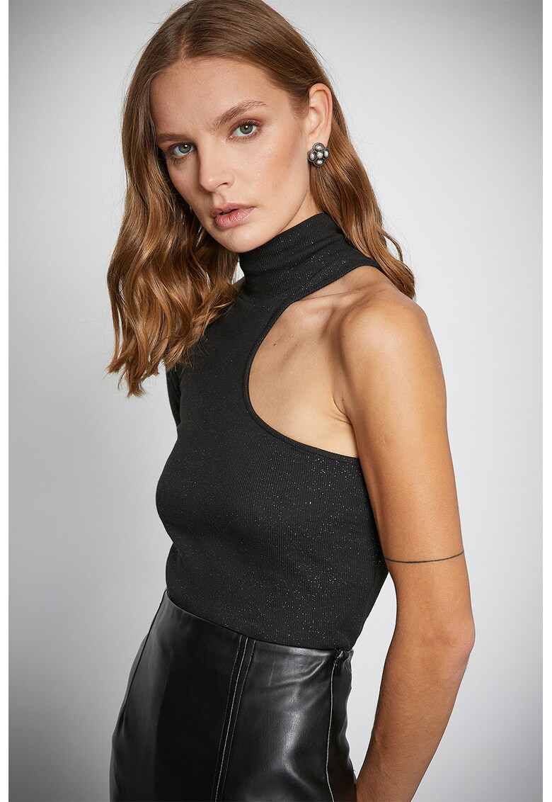 Bluza stralucitoare cu decupaj