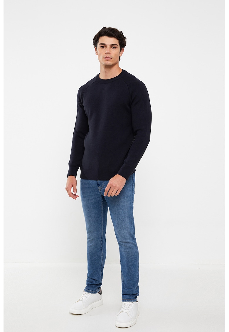 Pulover cu maneci raglan