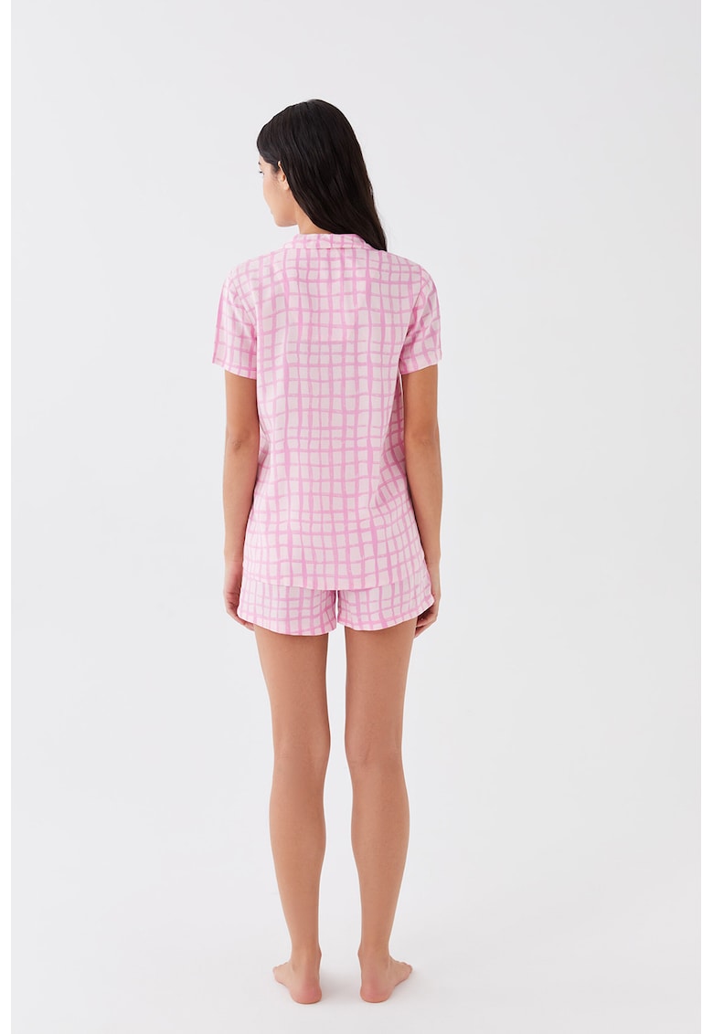 Pijama in carouri cu pantaloni scurti