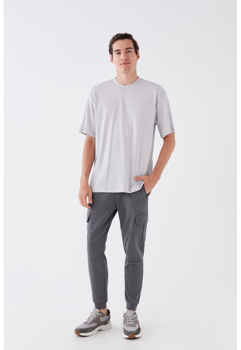 Pantaloni sport cargo slim fit