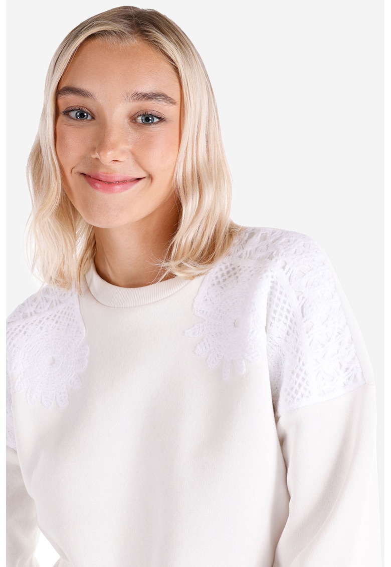 Bluza de trening cu detalii crosetate