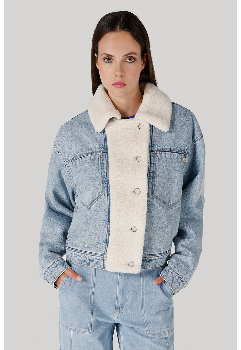 Jacheta de denim cu insertii din teddy