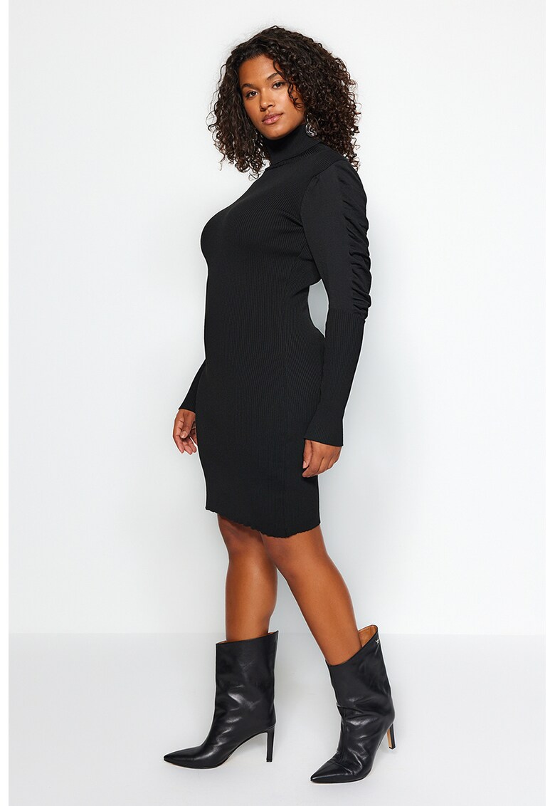 Rochie bodycon cu guler inalt