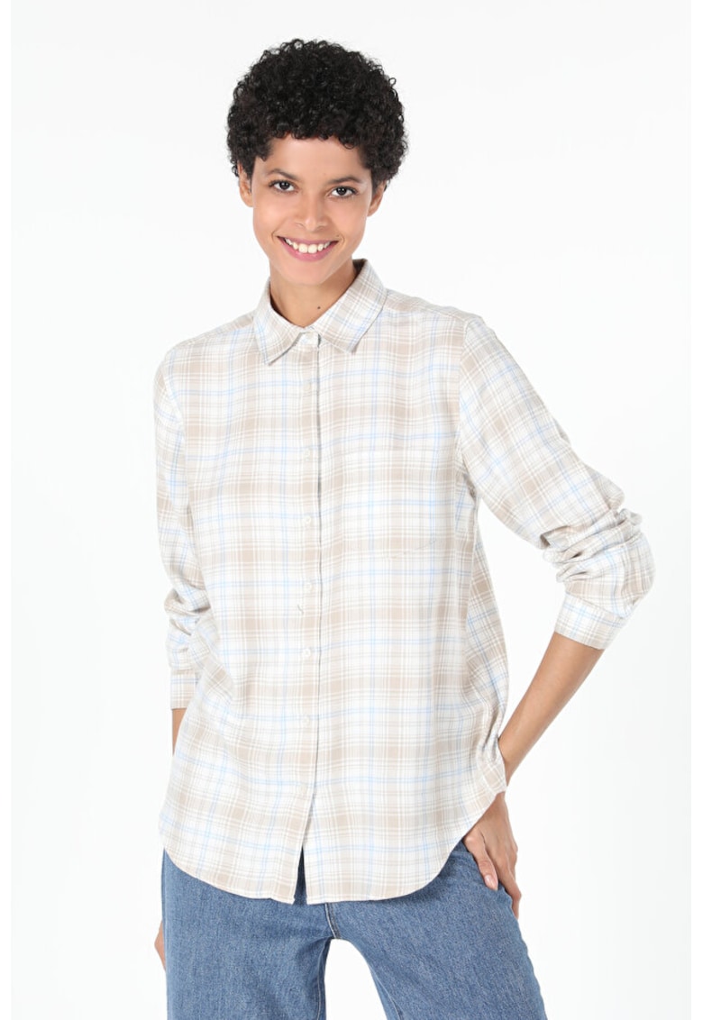 Camasa cu maneci lungi - model in carouri si nasturi Camasa cu maneci lungi - model in carouri si nasturi