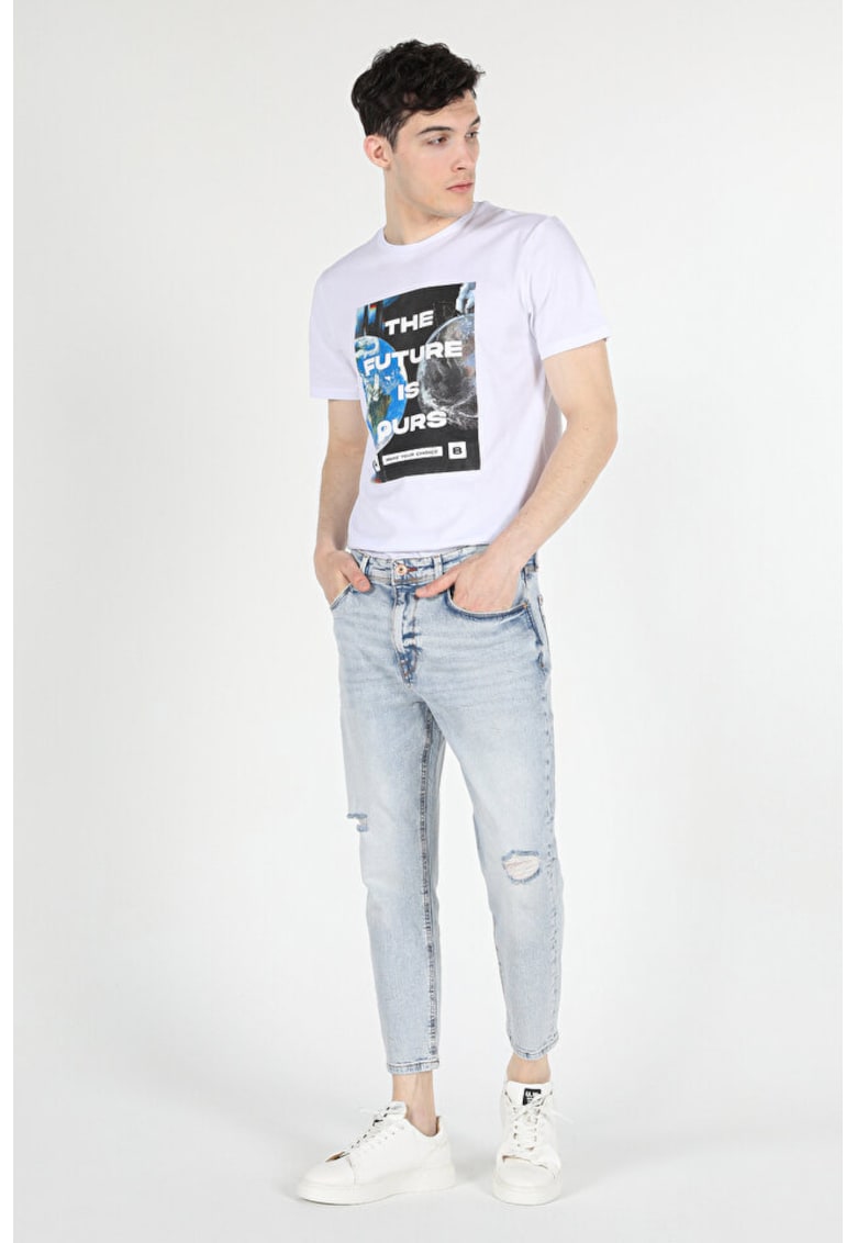 Blugi cu croiala conica si aspect deteriorat Lucas