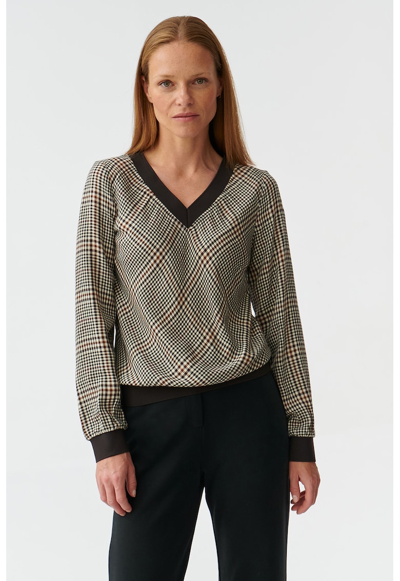 Bluza cu decolteu in V si model in carouri