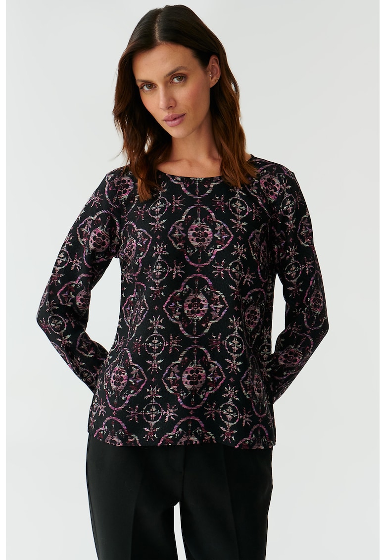 Bluza cu decolteu rotund si model grafic