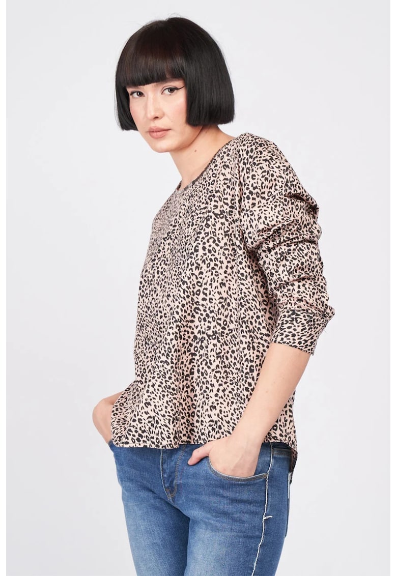 Bluza lejera cu animal print