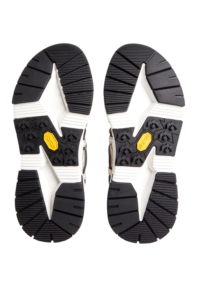 Pantofi sport cu garnituri de piele ecologica