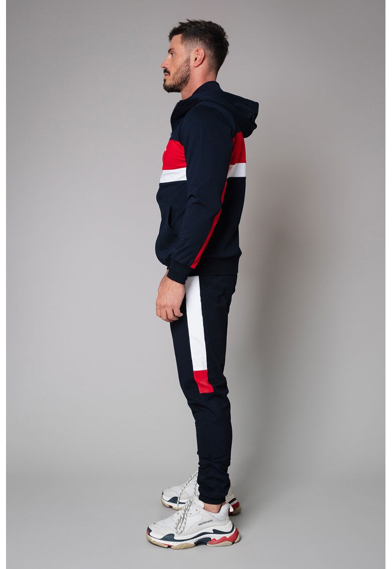 Costum sport cu fermoar si gluga