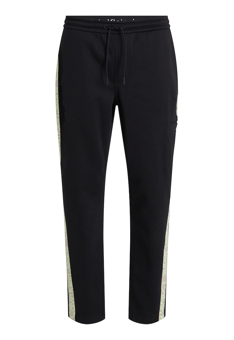 Pantaloni sport relaxed fit cu benzi laterale cu logo