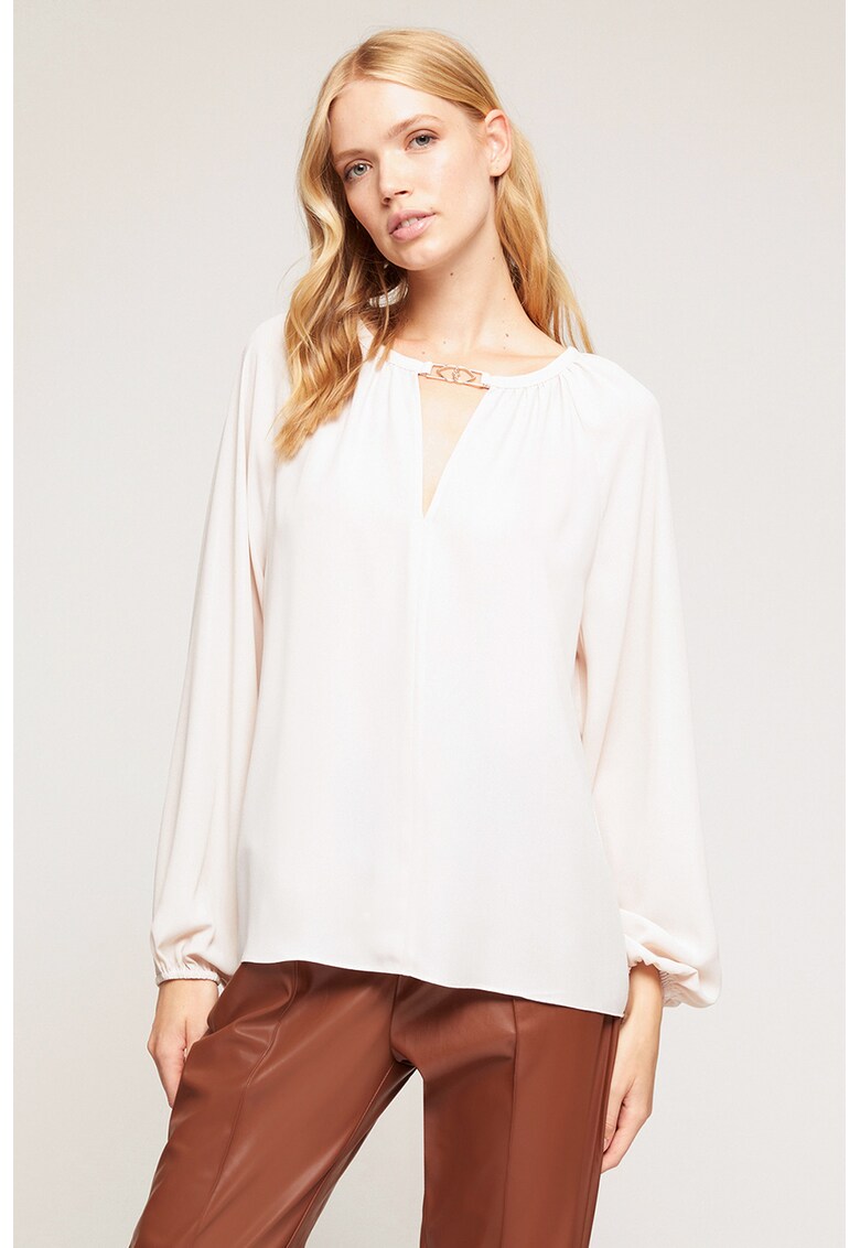 Bluza cu decupaj pe piept