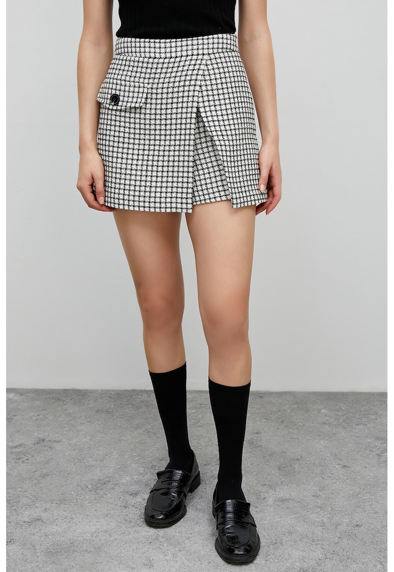 Fusta-pantalon cu model geometric