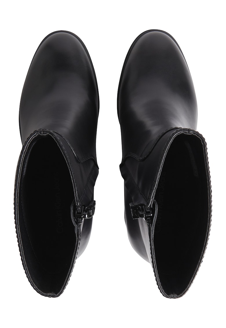 Botine de piele