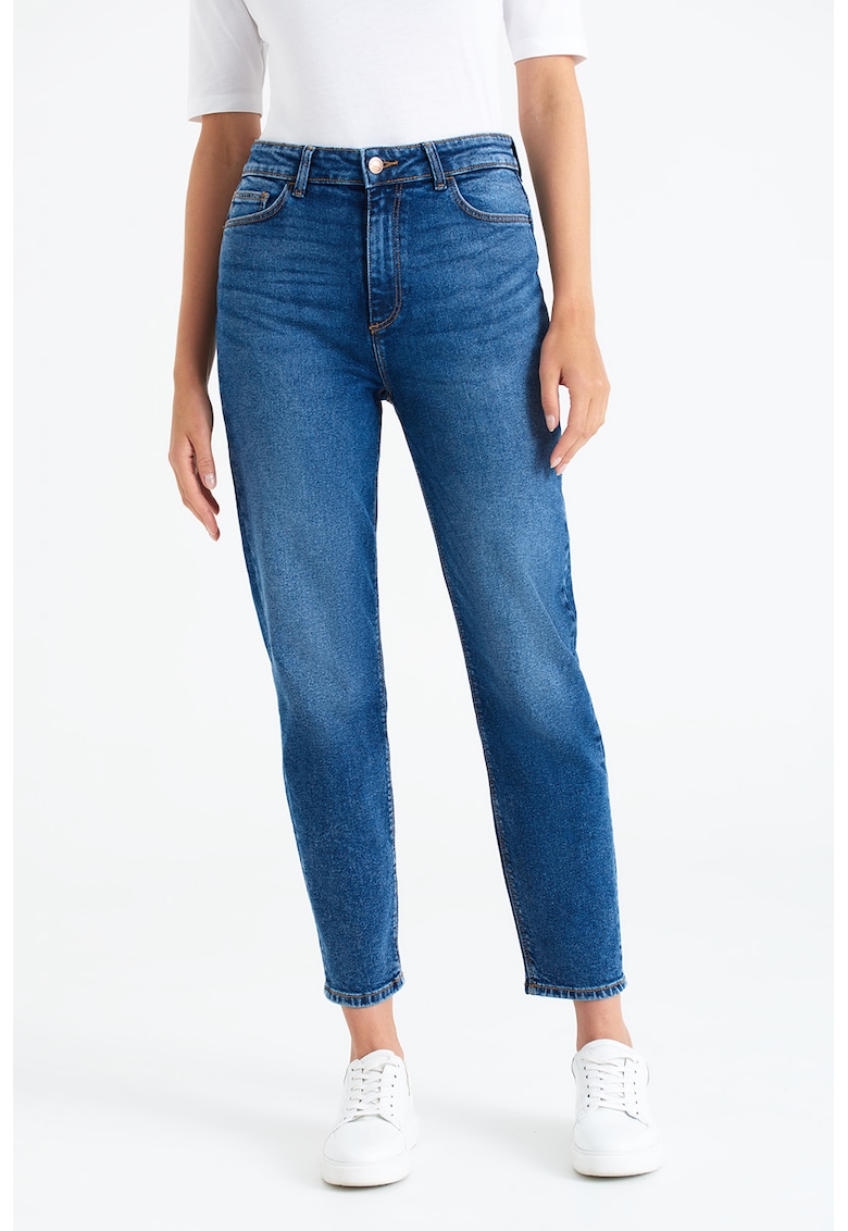 Blugi mom-fit cu talie inalta00