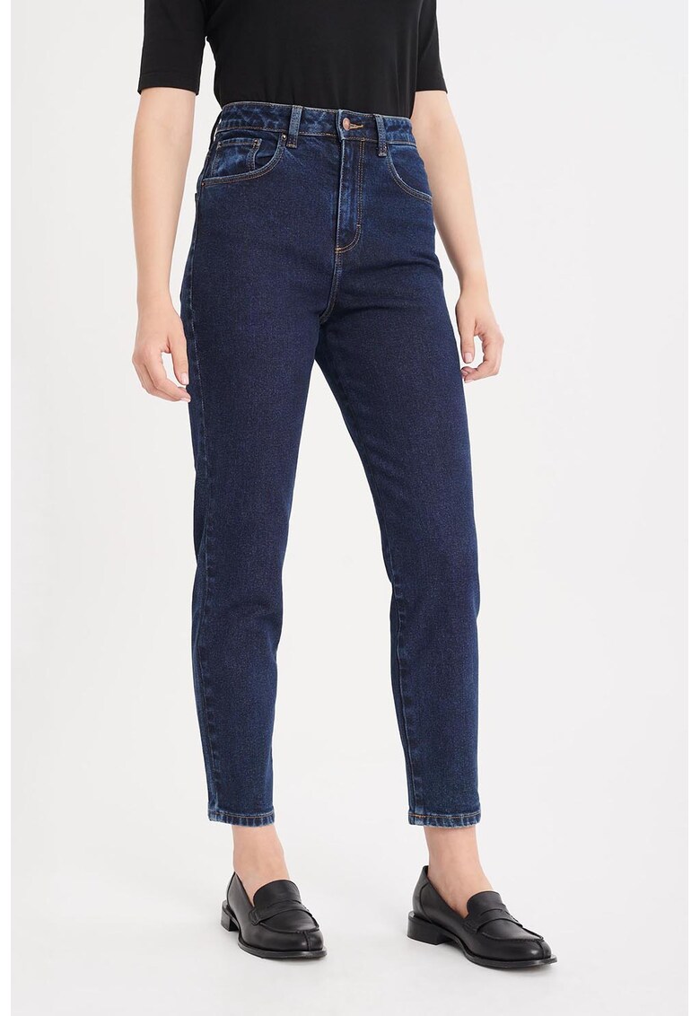 Blugi mom-fit cu talie inalta