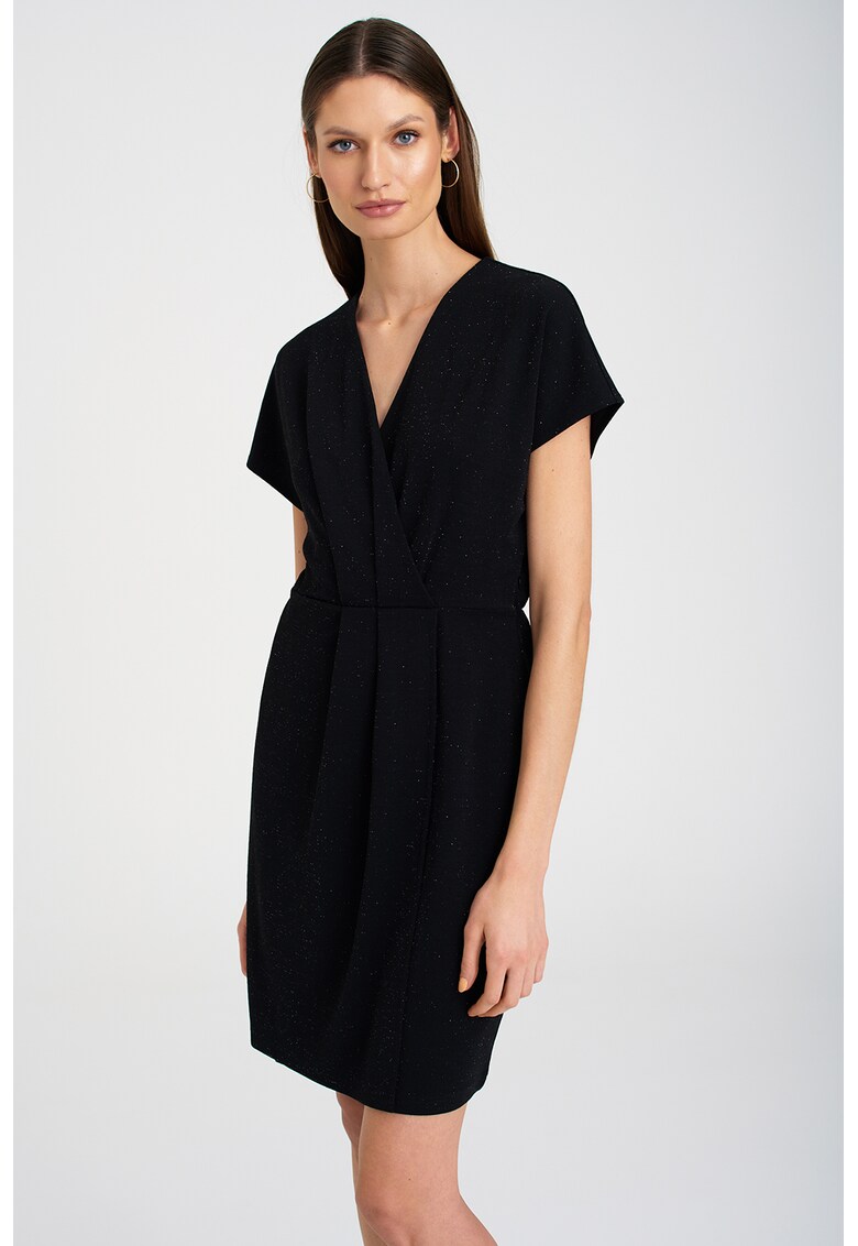 Rochie cu aspect stralucitor si decolteu in V 1