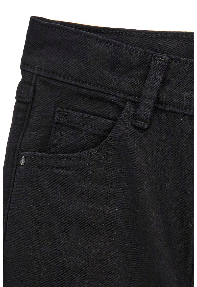 Blugi skinny cu model uni