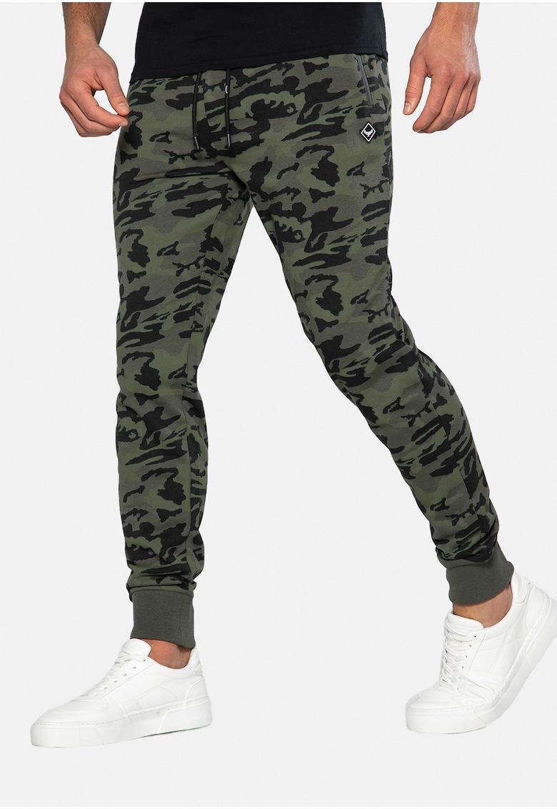 Pantaloni de trening cu model camuflaj Bentlee 1781