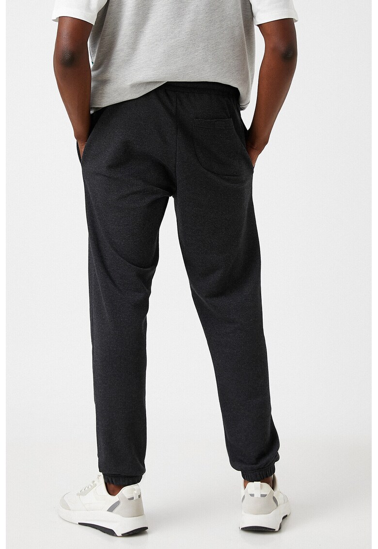 Pantaloni de trening cu talie medie