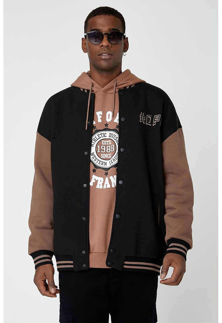 Jacheta varsity cu maneci contrastante