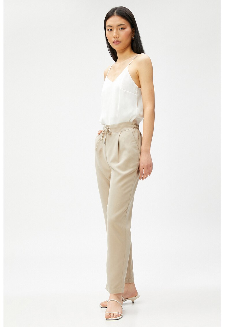 Pantaloni din amestec de modal cu snur in talie