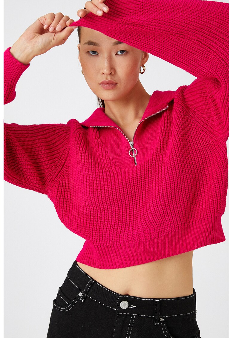 Pulover crop cu fenta si fermoar