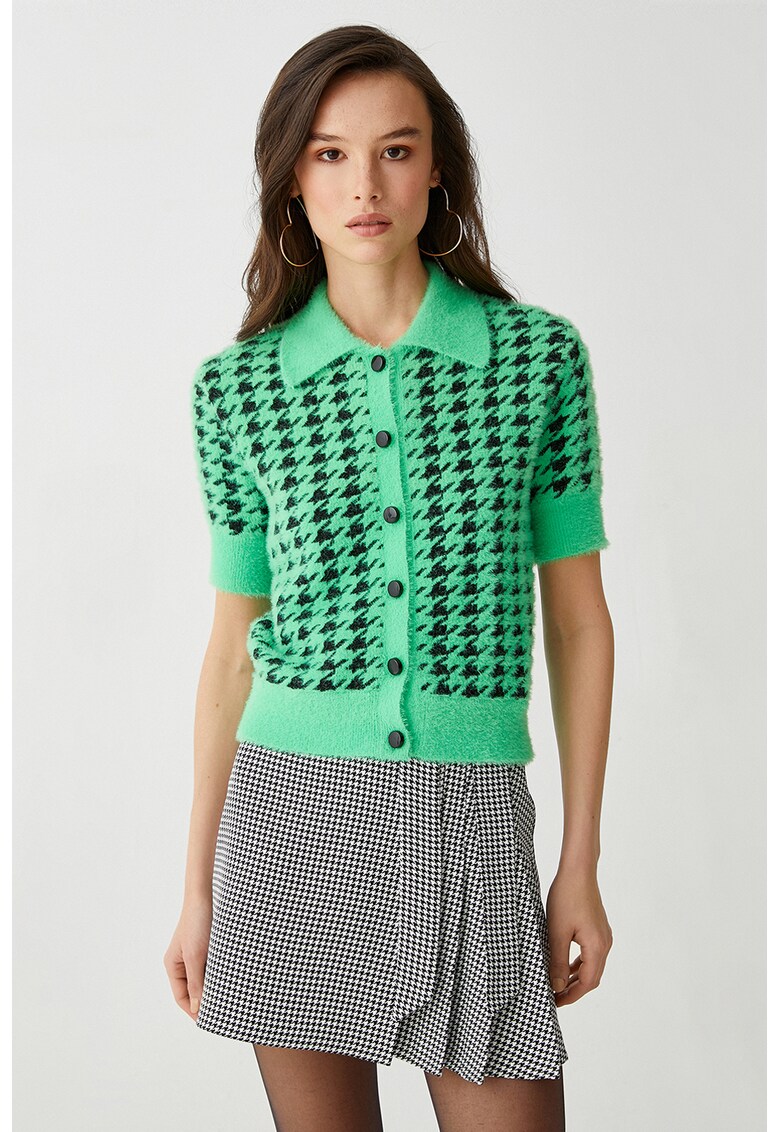 Cardigan pufos cu model houndstooth