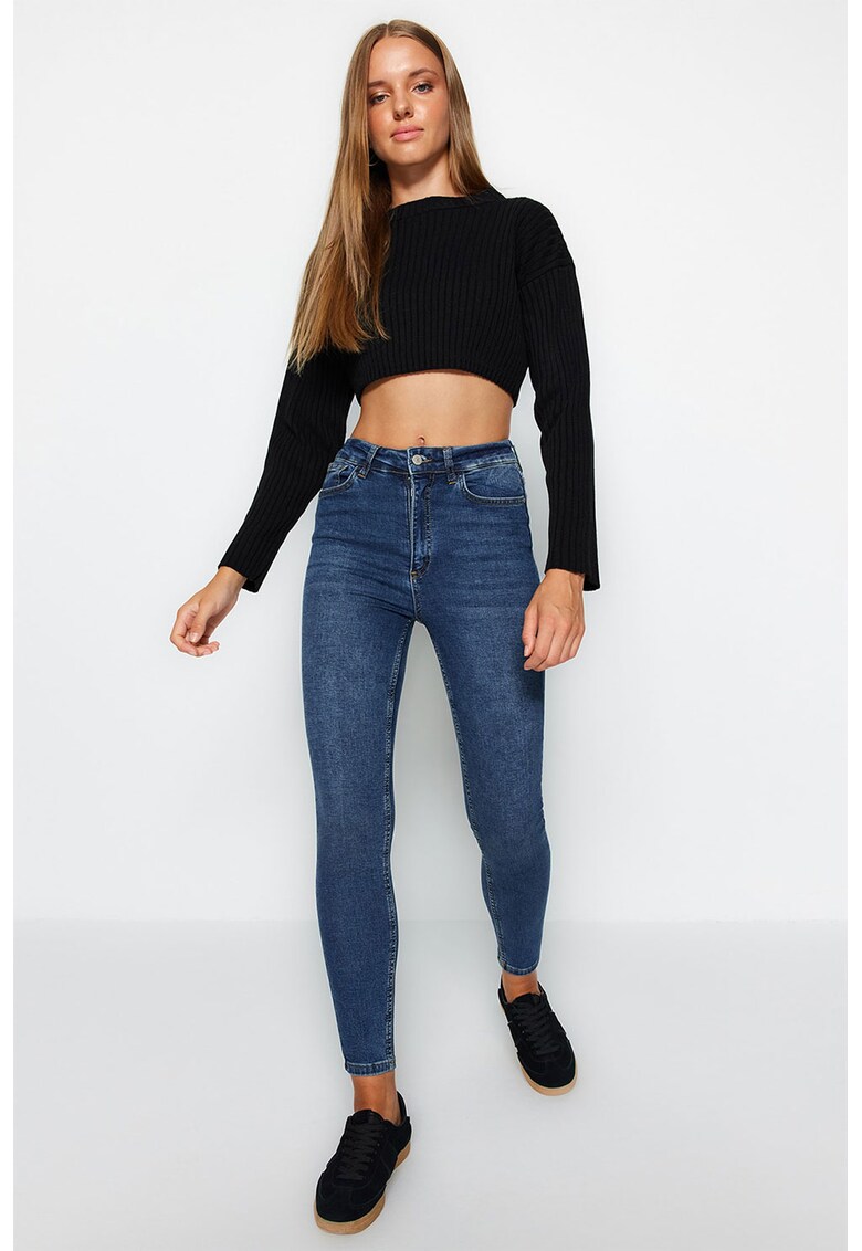 Blugi crop skinny cu talie inalta