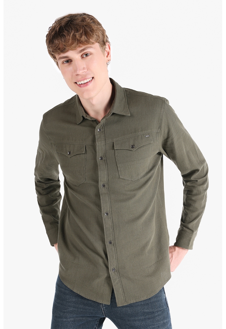 Camasa cu buzunare pe piept