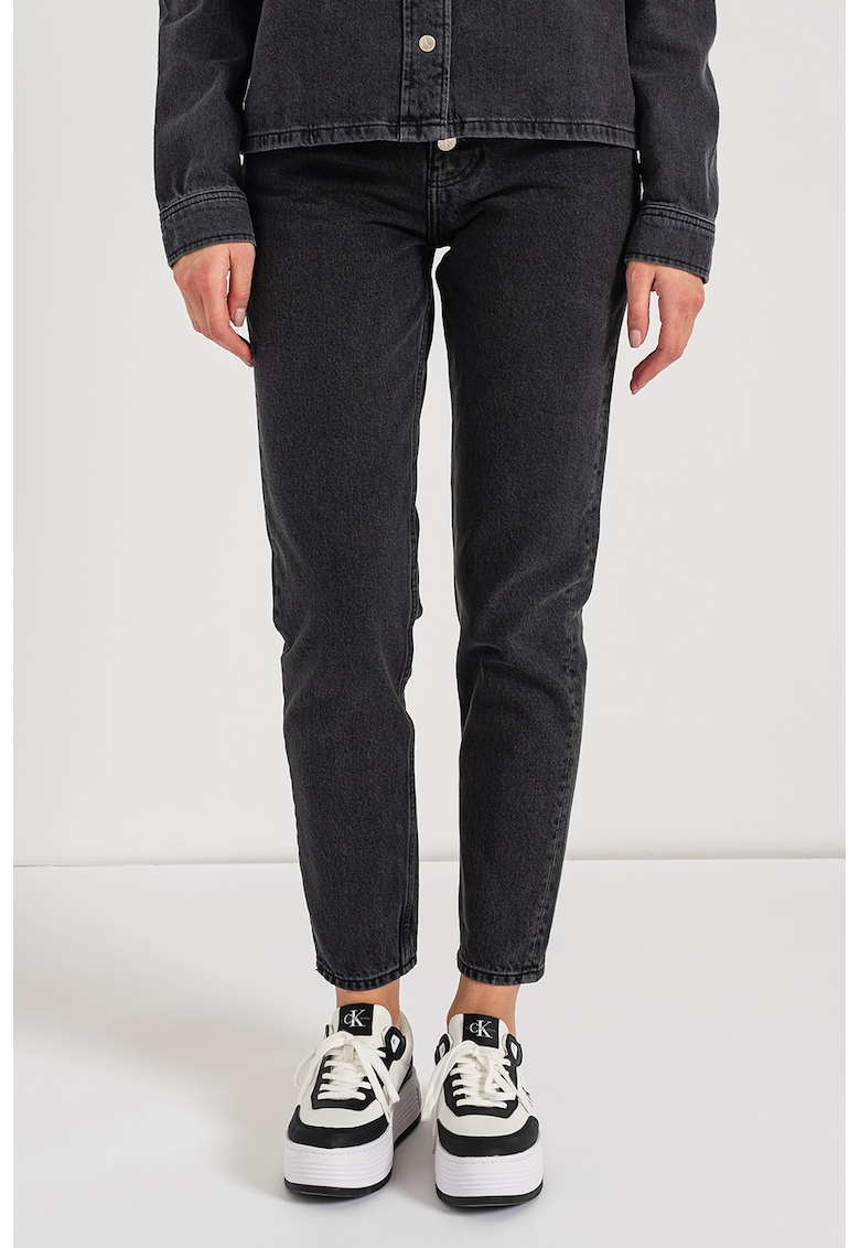 Blugi mom fit cu nasturi