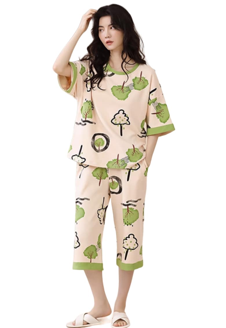 Pijama dama - set 2 piese - bluza maneca scurta cu dublura la piept si pantaloni trei sferturi - model cu elemente din natura - tematica I love nature - EFAYN