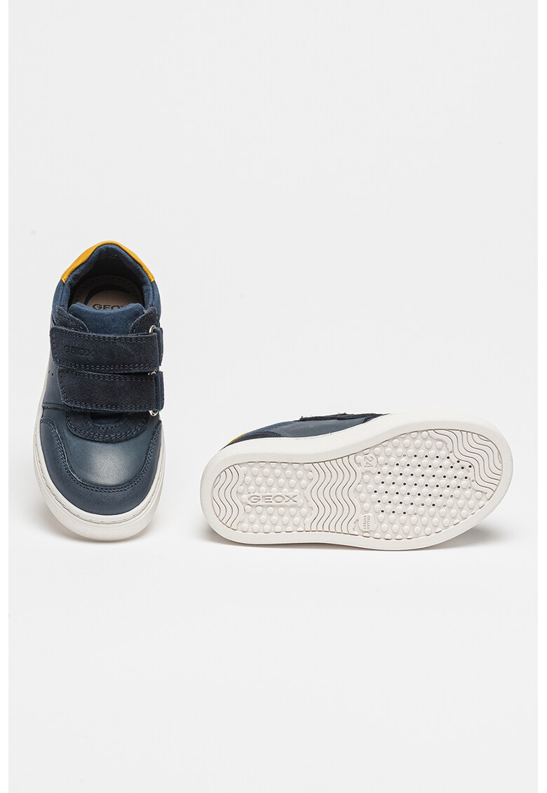 Pantofi sport cu segmente cu inchidere velcro