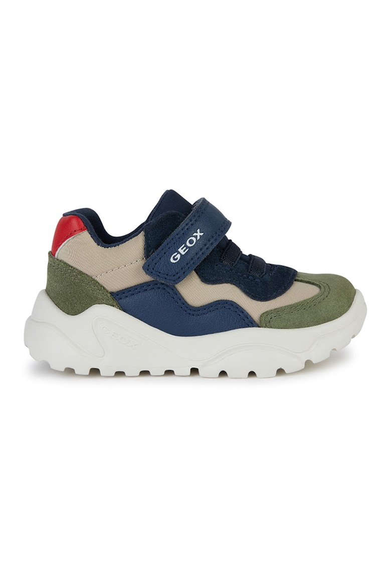 Pantofi sport cu inchidere velcro si detalii din piele intoarsa