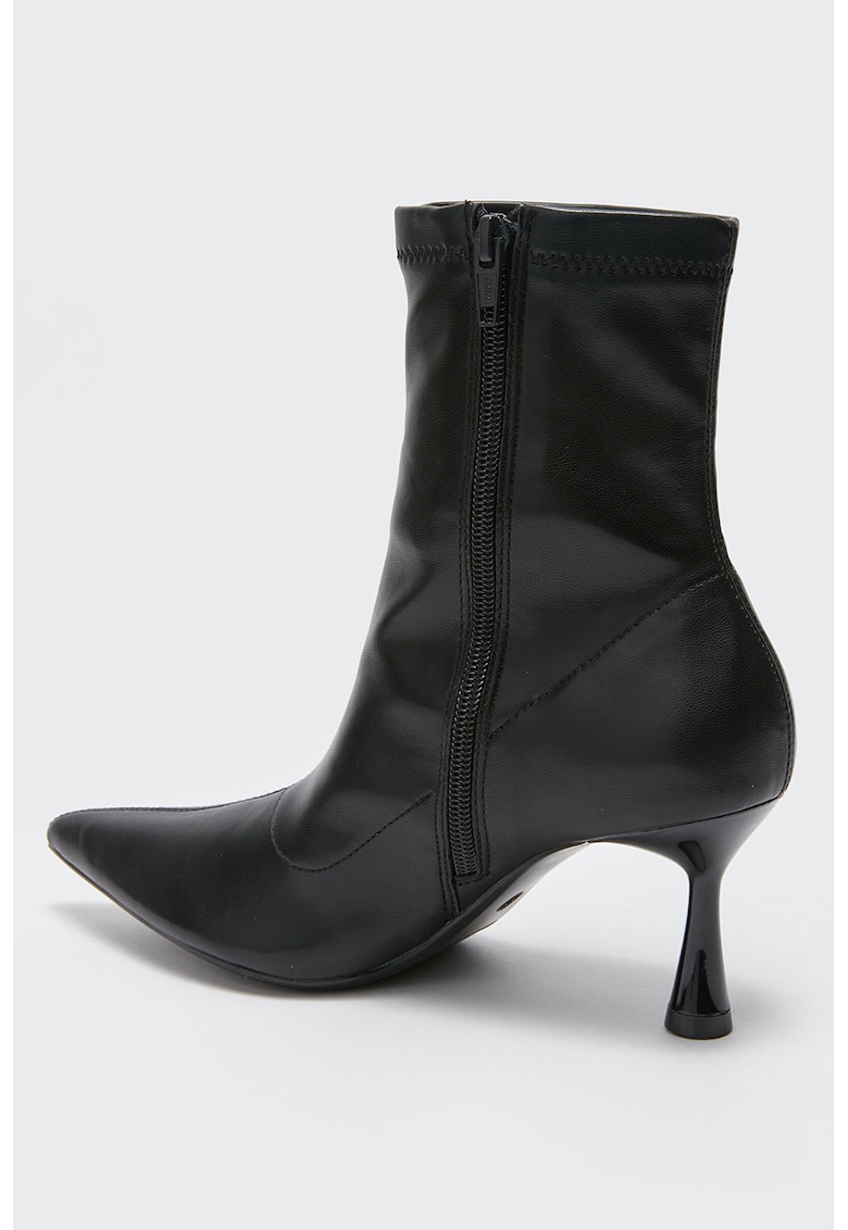Botine de piele ecologica cu varf ascutit