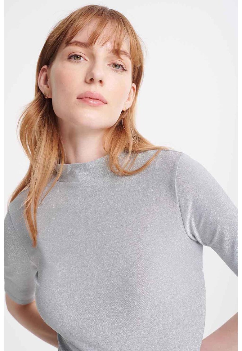 Bluza cu margele perlate