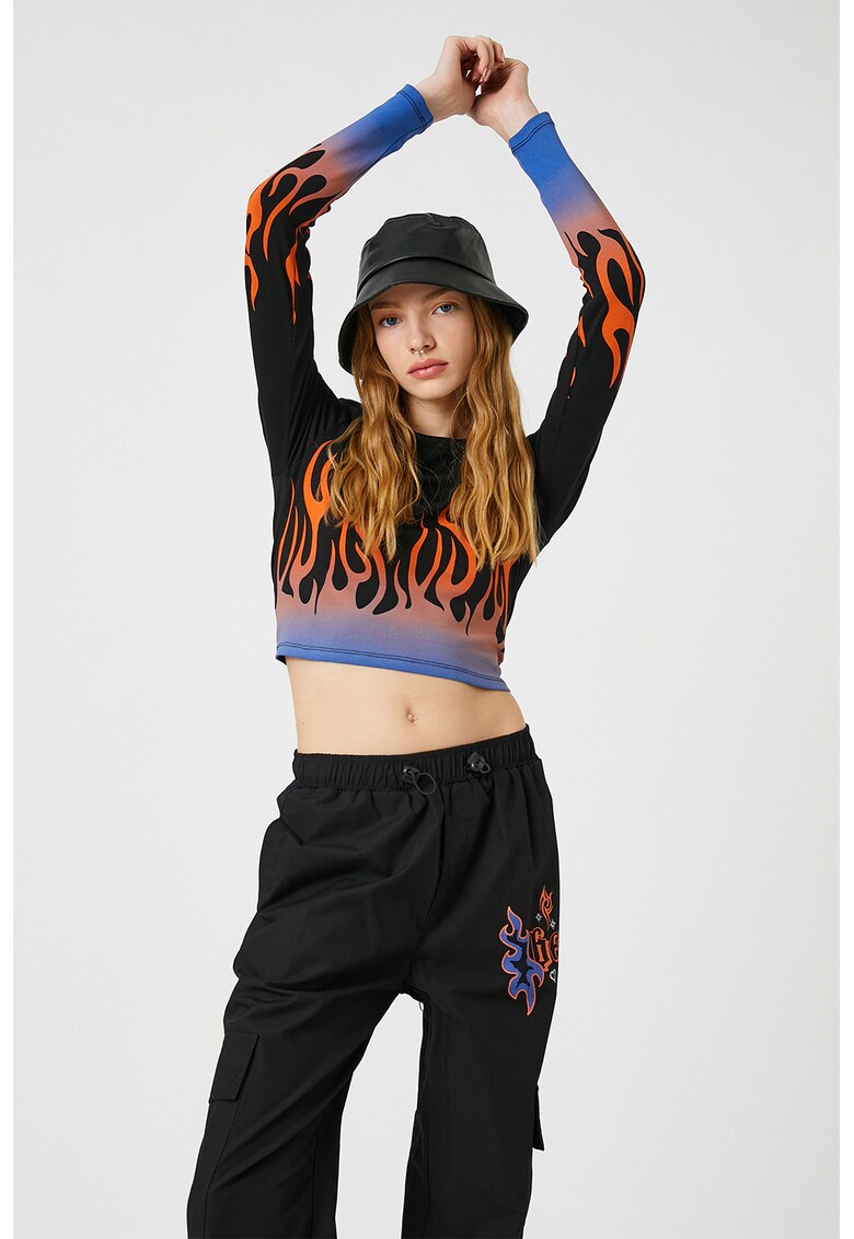Bluza cu imprimeu crop