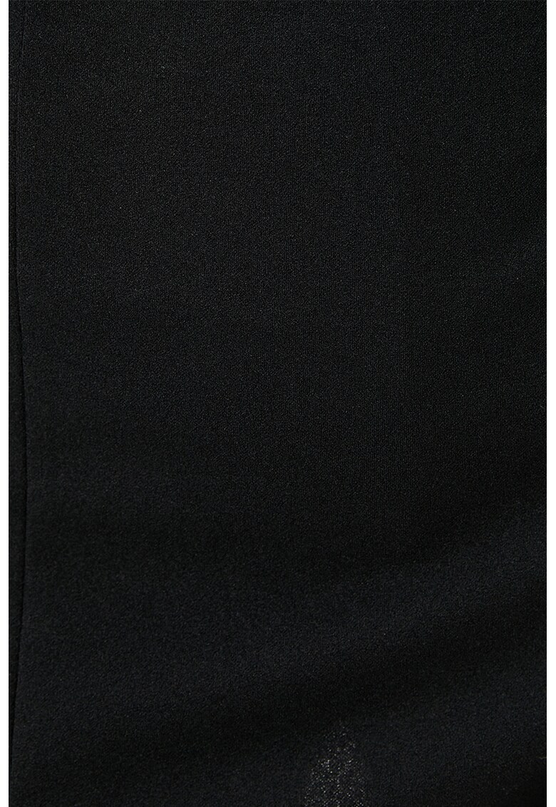 Fusta-pantalon cu segmente