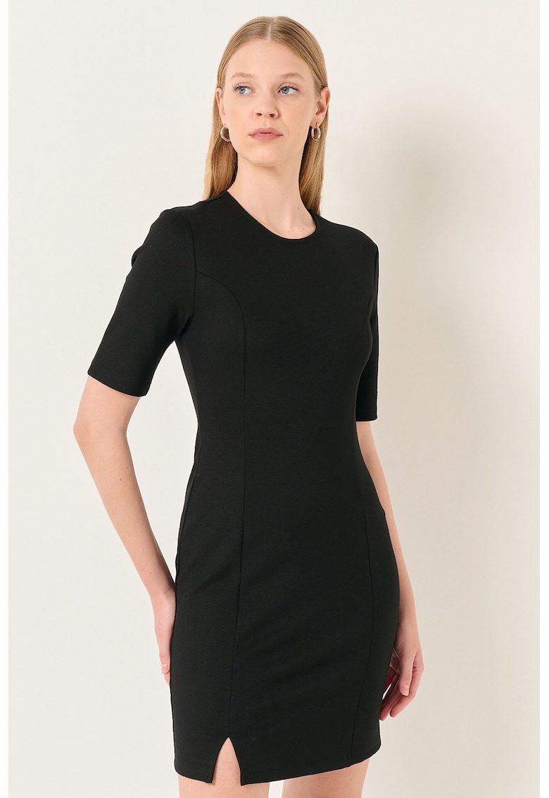 Rochie mini cu slit lateral