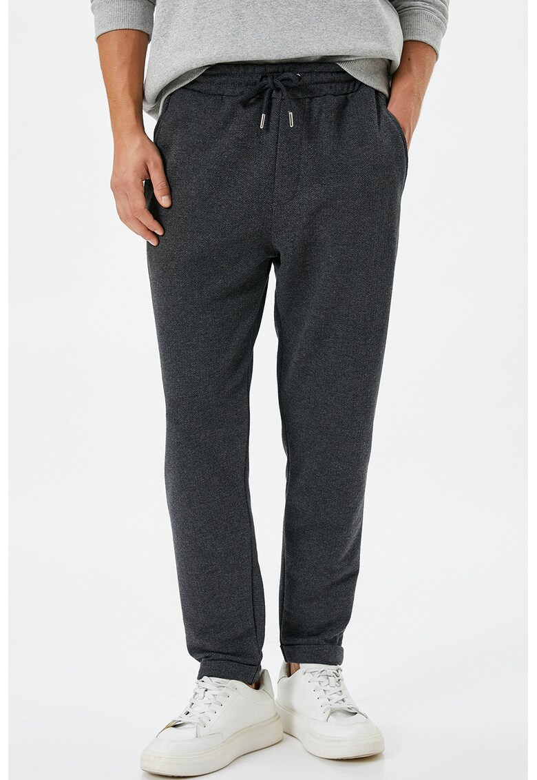 Pantaloni de trening uni cu snur in talie