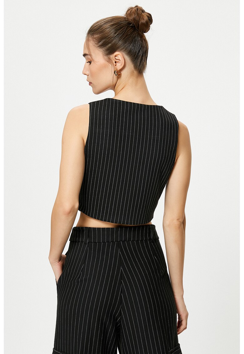 Vesta crop cu nasturi