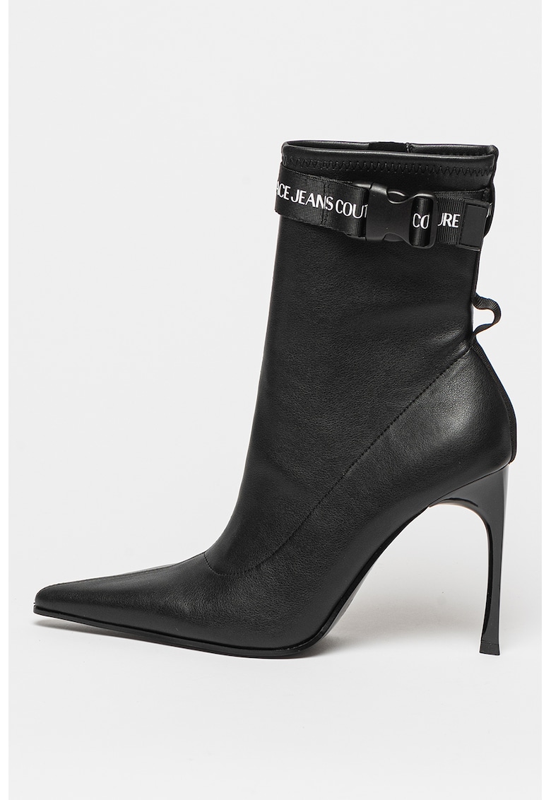 Versace Jeans Couture Боти от еко кожа за Жени Versace Jeans Couture Боти от еко кожа за Жени