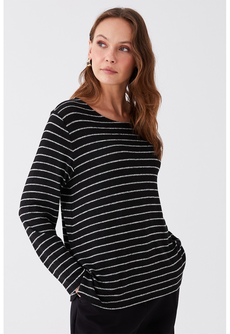 Bluza cu model in dungi
