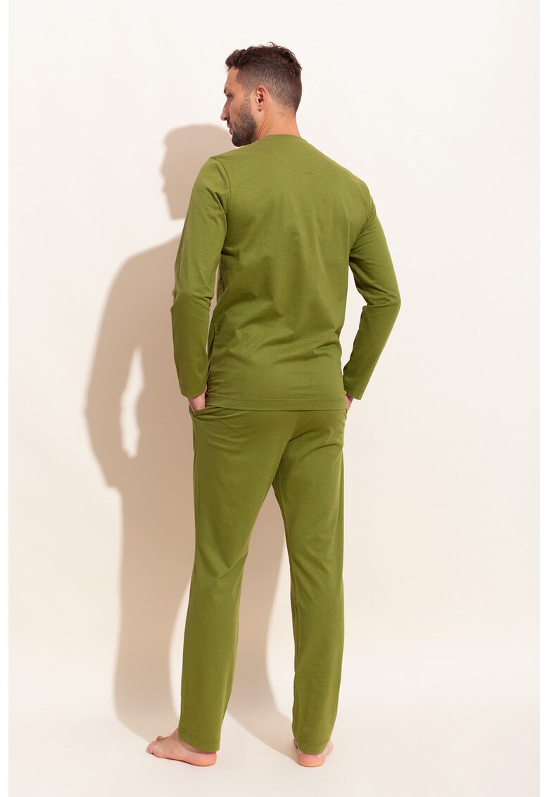Pijama din bumbac cu decolteu in V Victor