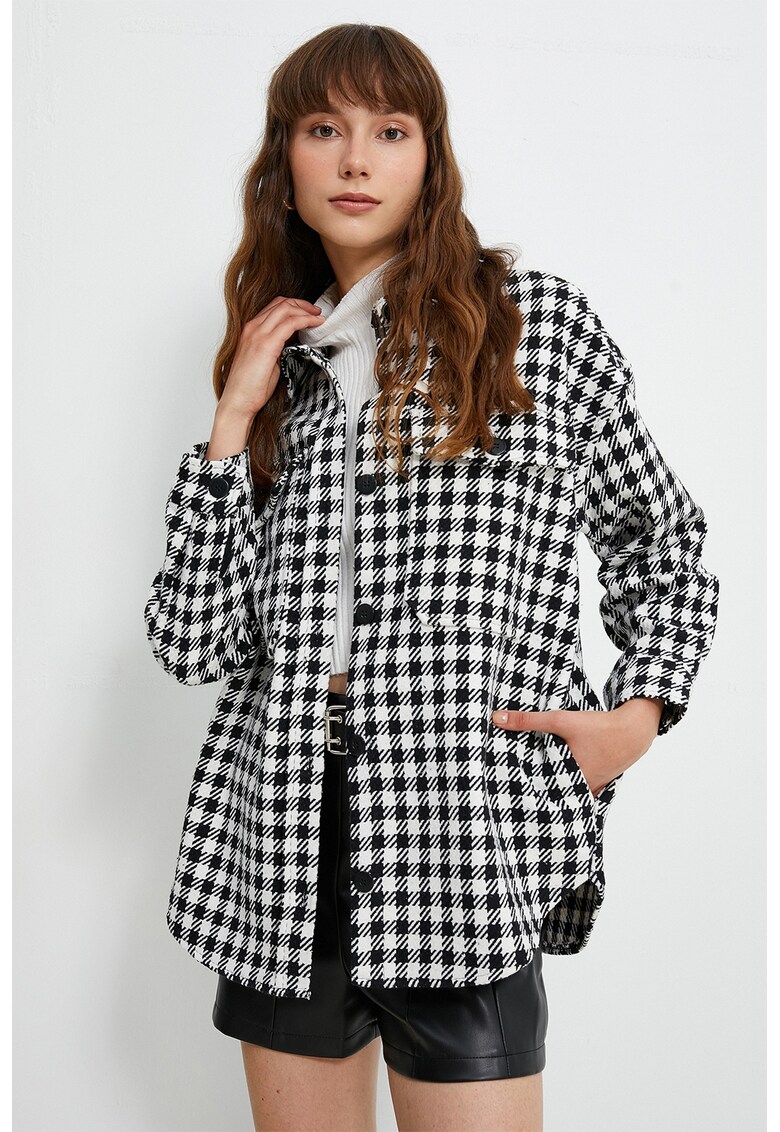 Jacheta-camasa supradimensionata cu model gingham